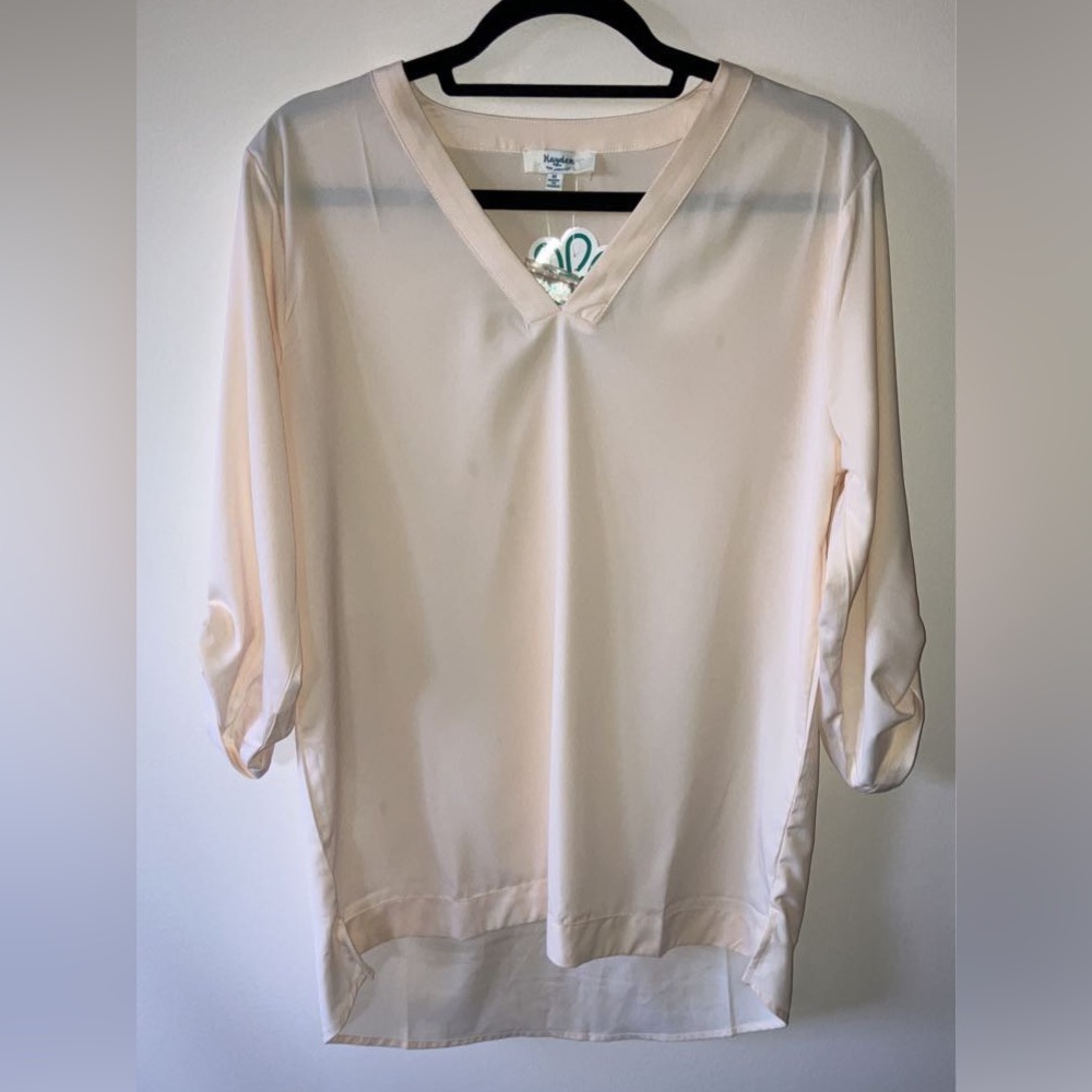 Shop Hope’s- Be Hare Now Blouse Cream- NWT